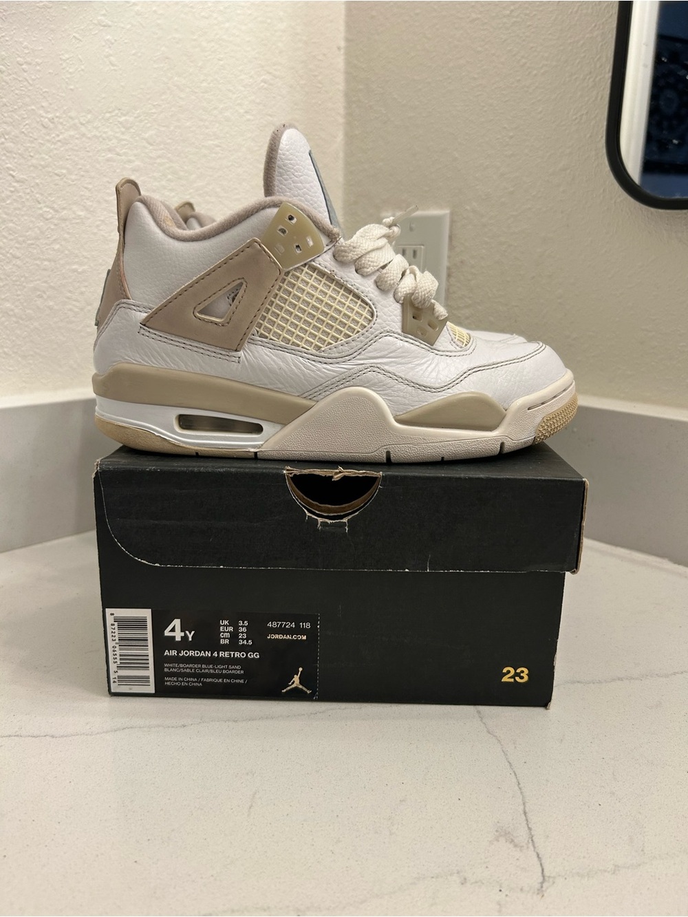 Retro Jordan 4’s Kids